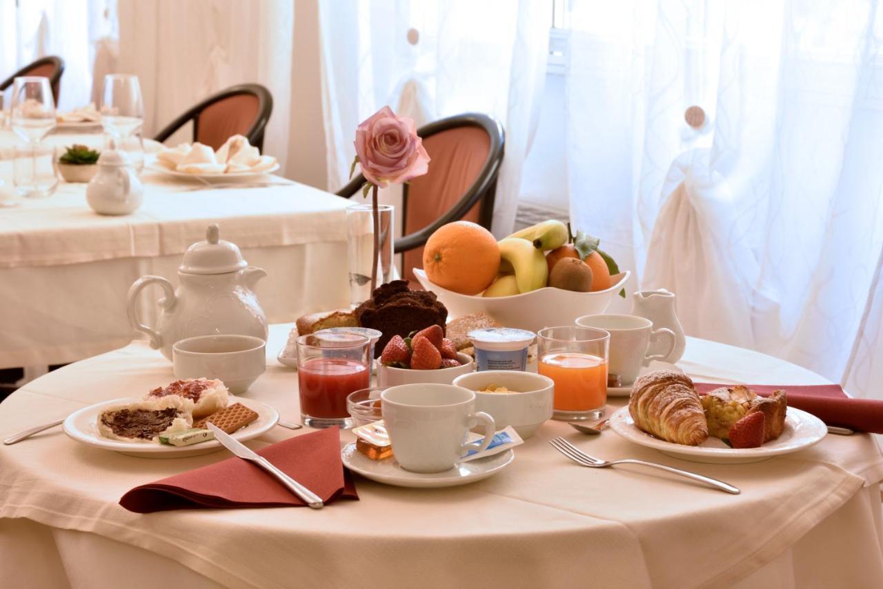 Hotel Morchio Mhotelsgroup Діано-Марина Екстер'єр фото