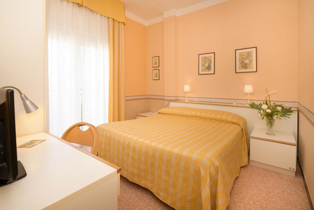 Hotel Morchio Mhotelsgroup Діано-Марина Екстер'єр фото