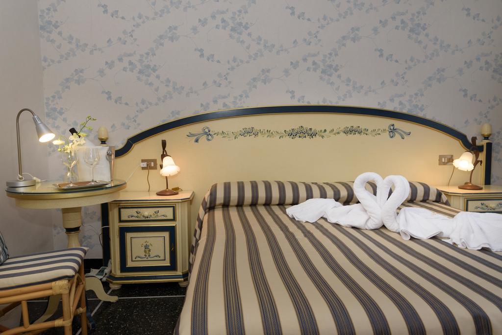 Hotel Morchio Mhotelsgroup Діано-Марина Екстер'єр фото