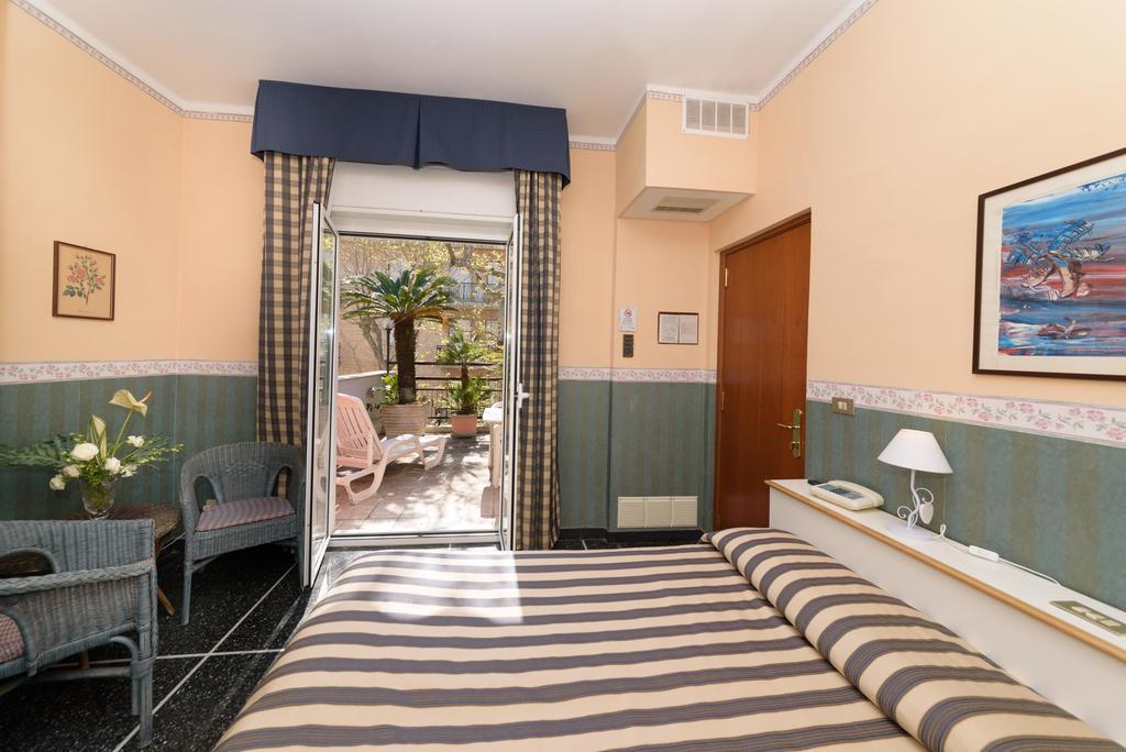 Hotel Morchio Mhotelsgroup Діано-Марина Екстер'єр фото