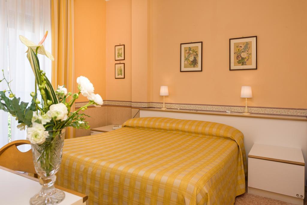 Hotel Morchio Mhotelsgroup Діано-Марина Екстер'єр фото