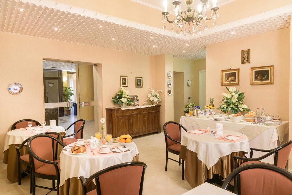 Hotel Morchio Mhotelsgroup Діано-Марина Екстер'єр фото